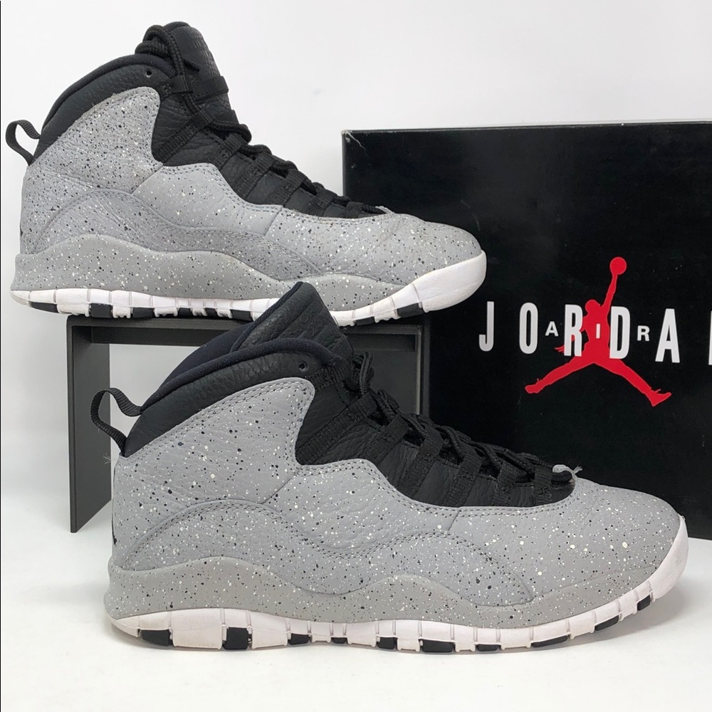 Air Jordan 10 Retro Cement 310805-062 Light Smoke Grey Sneakers - Size 8.5